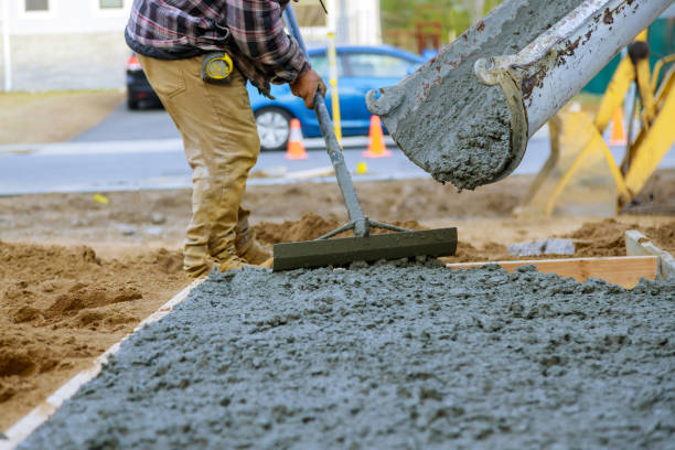 Best Stamped Concrete Services in Zilwaukee, MI